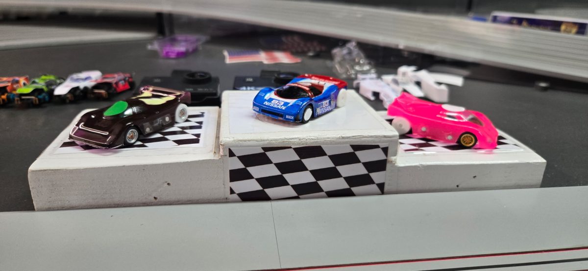 Thursday Night Under The Lights, Round 4: The Jolly Rogers and Jolley Pirate Invasion of the SR3 Road Course!